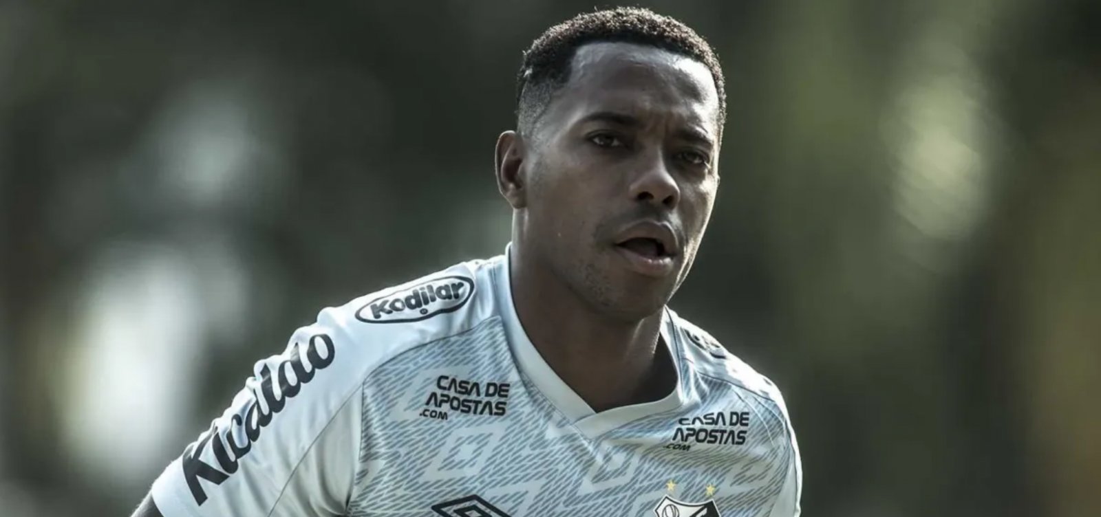 STF retoma em agosto julgamento de recurso de Robinho contra prisão 