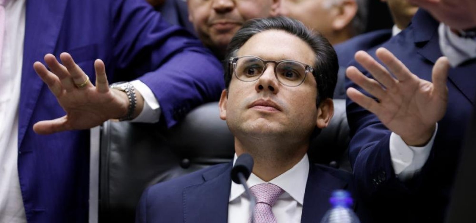 Motta aguarda "a hora certa" para punir 14 deputados que causaram tumulto na Câmara