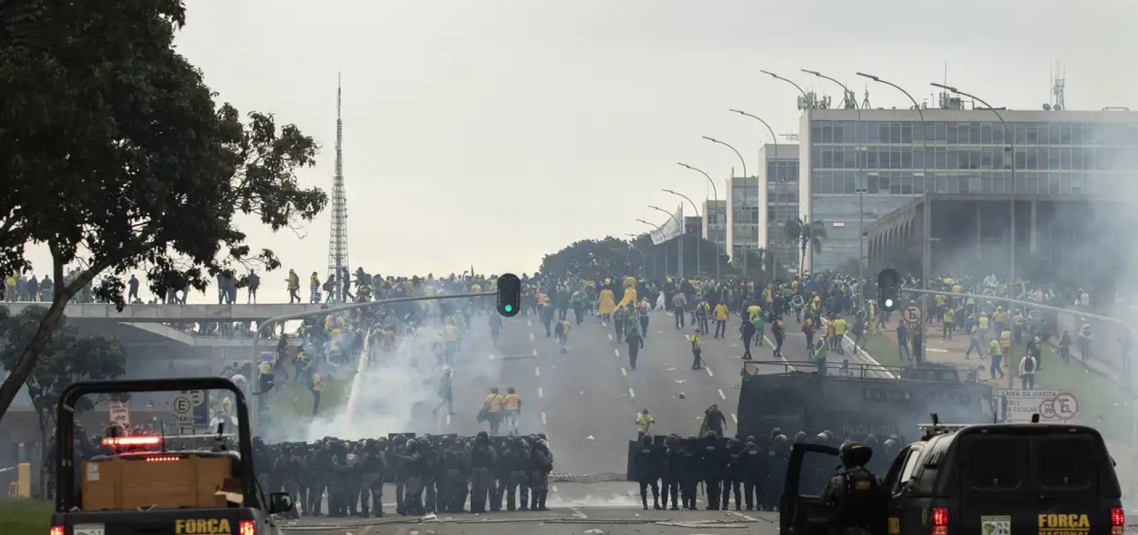 STF já responsabilizou mais de 1 mil pessoas pelos atos antidemocráticos de 8/1