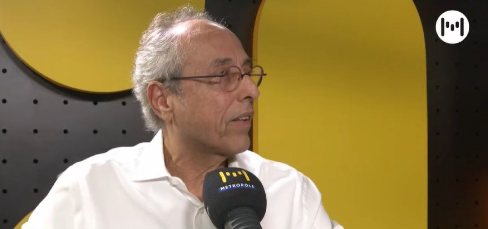 Bob Fernandes aponta objetivo oculto dos EUA em relação aos "golpes" dados no Brasil: “Querem quebrar a espinha dorsal do BRICS”