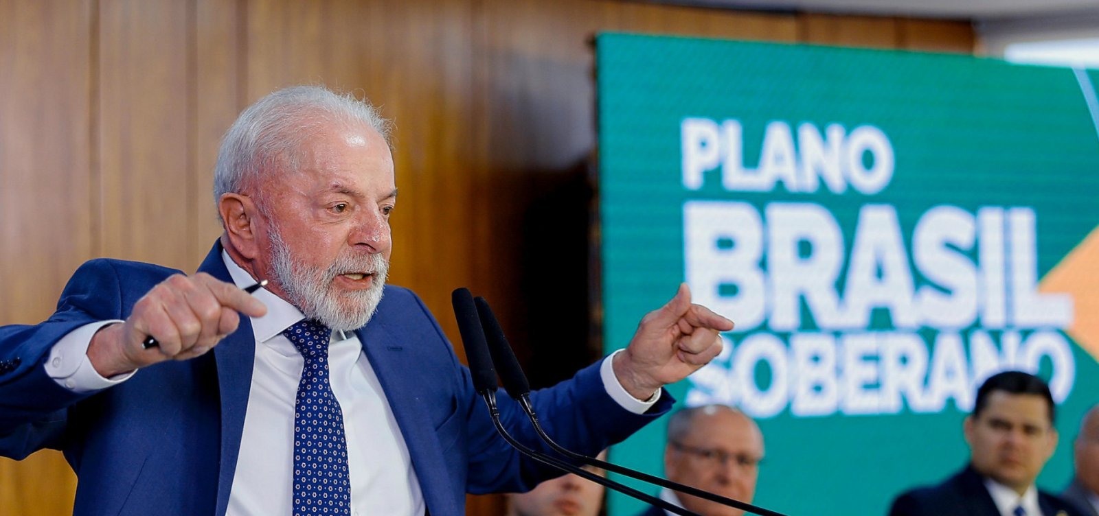 Lula diz que não vai “ficar chorando” se EUA deixarem de comprar produtos brasileiros