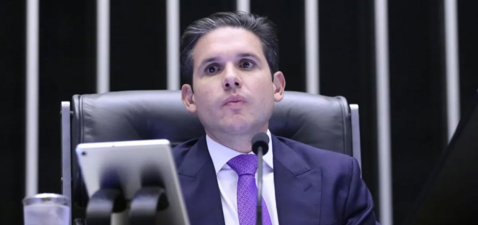 Câmara pauta urgência de projeto sobre proteção de crianças em ambientes digitais