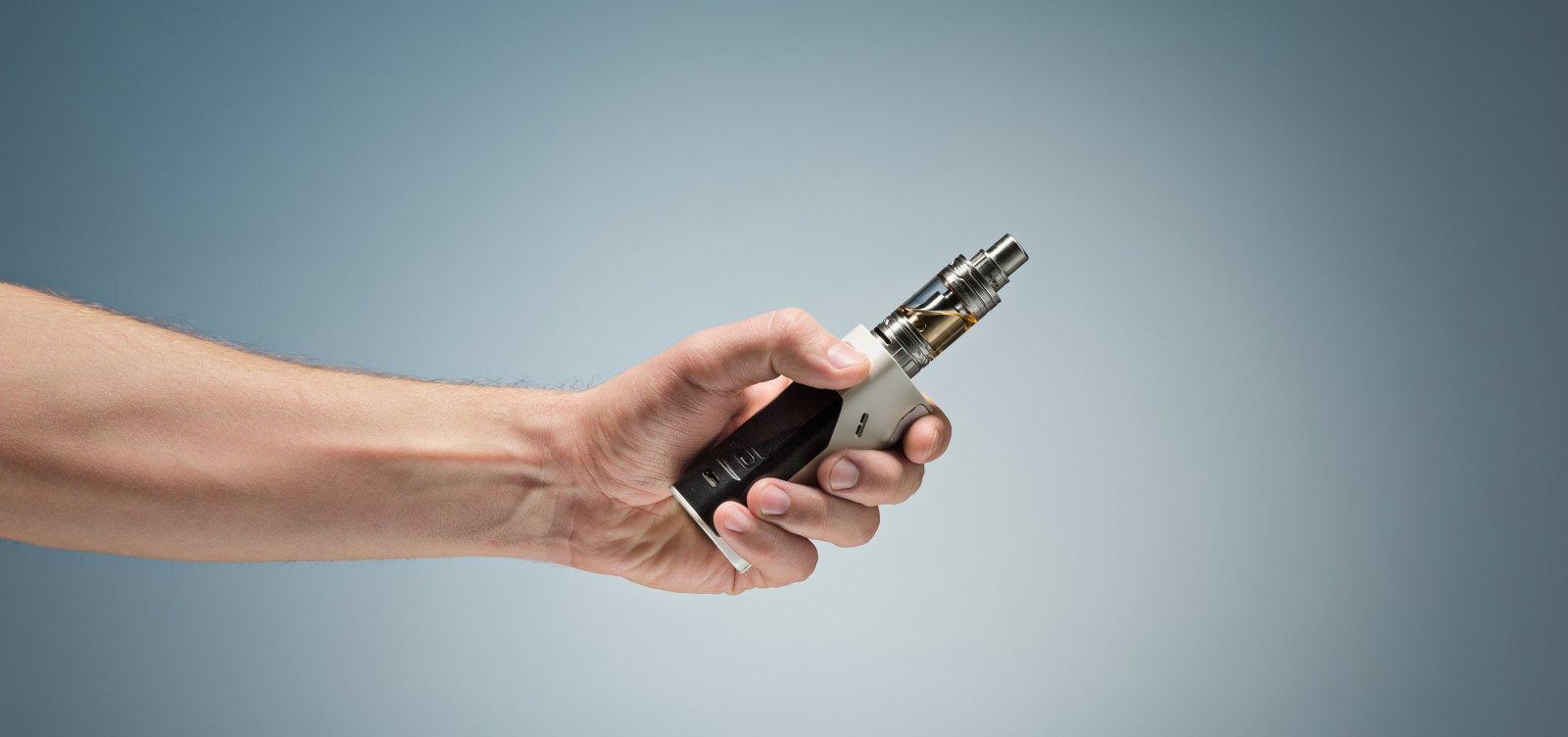 Plataformas têm 48h para remover conteúdo sobre cigarros eletrônicos no Brasil