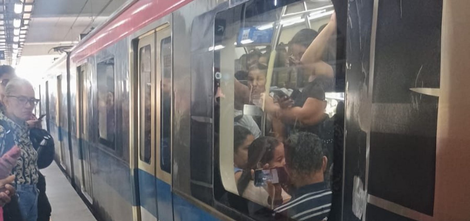 Metrô de Salvador enfrenta atraso após ocorrência nesta quinta-feira