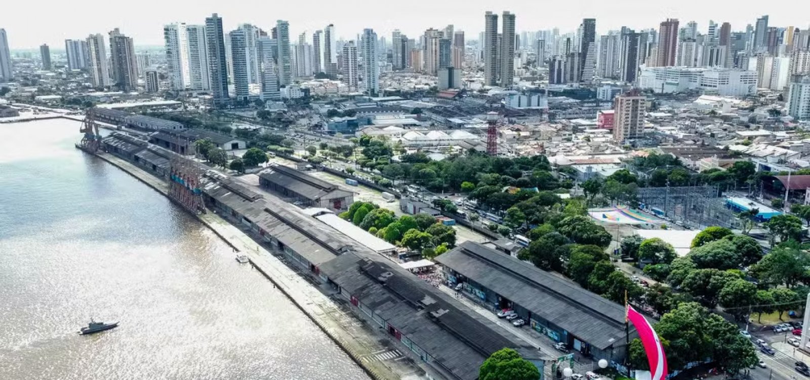 Alta na demanda por hospedagem causa onda de despejos em Belém