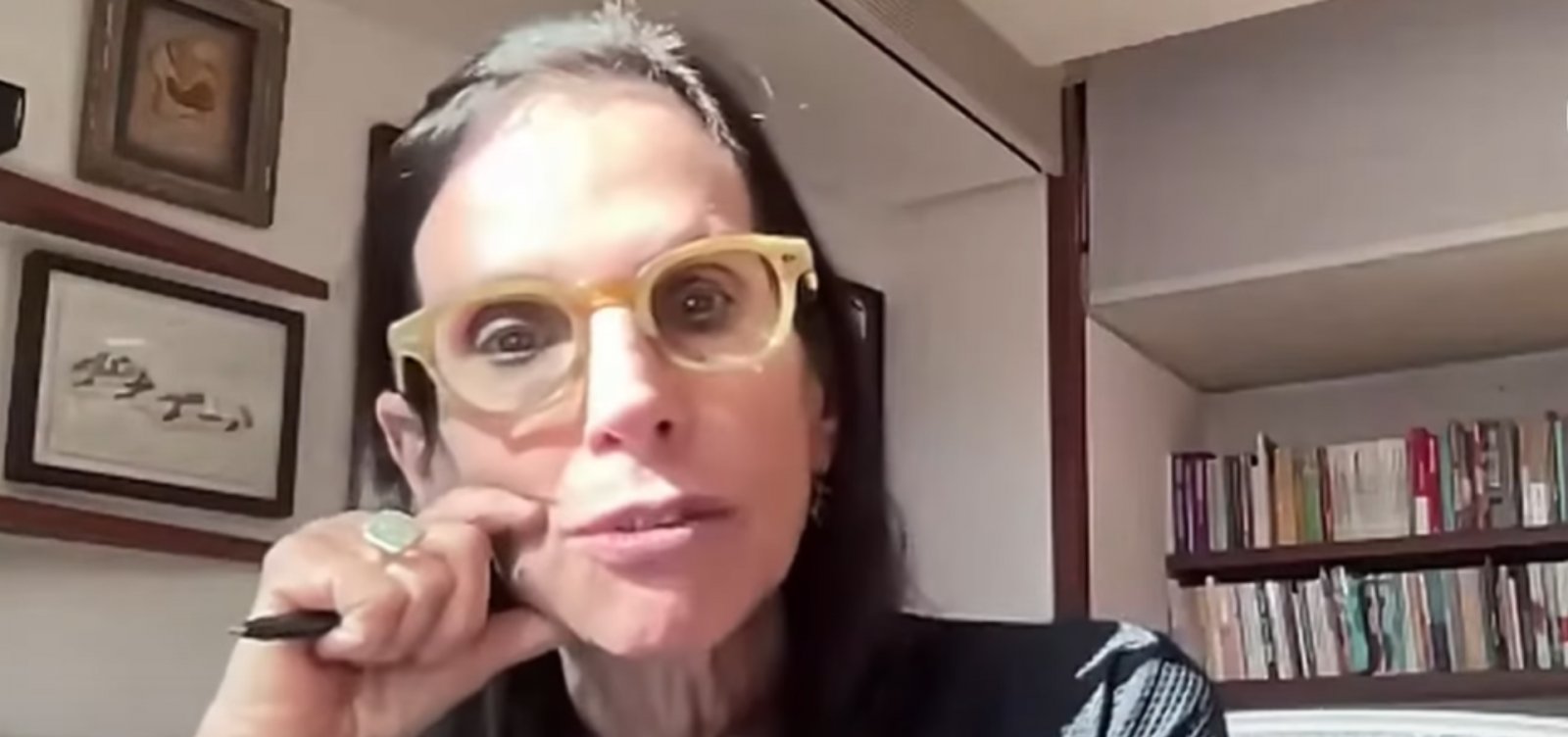 Lilia Schwarcz alerta para riscos à democracia e defende vigilância nas eleições de 2026