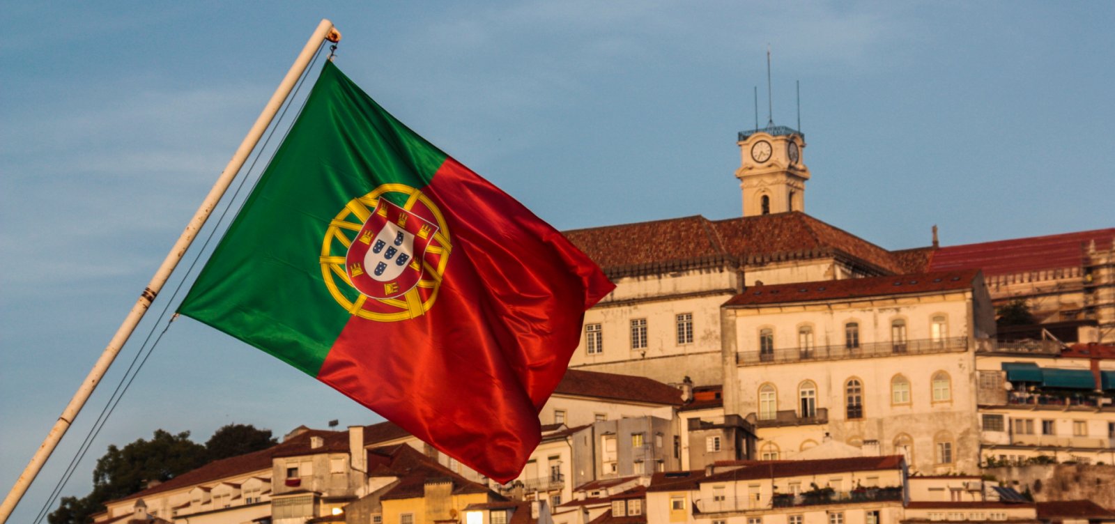 Consulado do Brasil emite alerta sobre nova polícia de imigração em Portugal