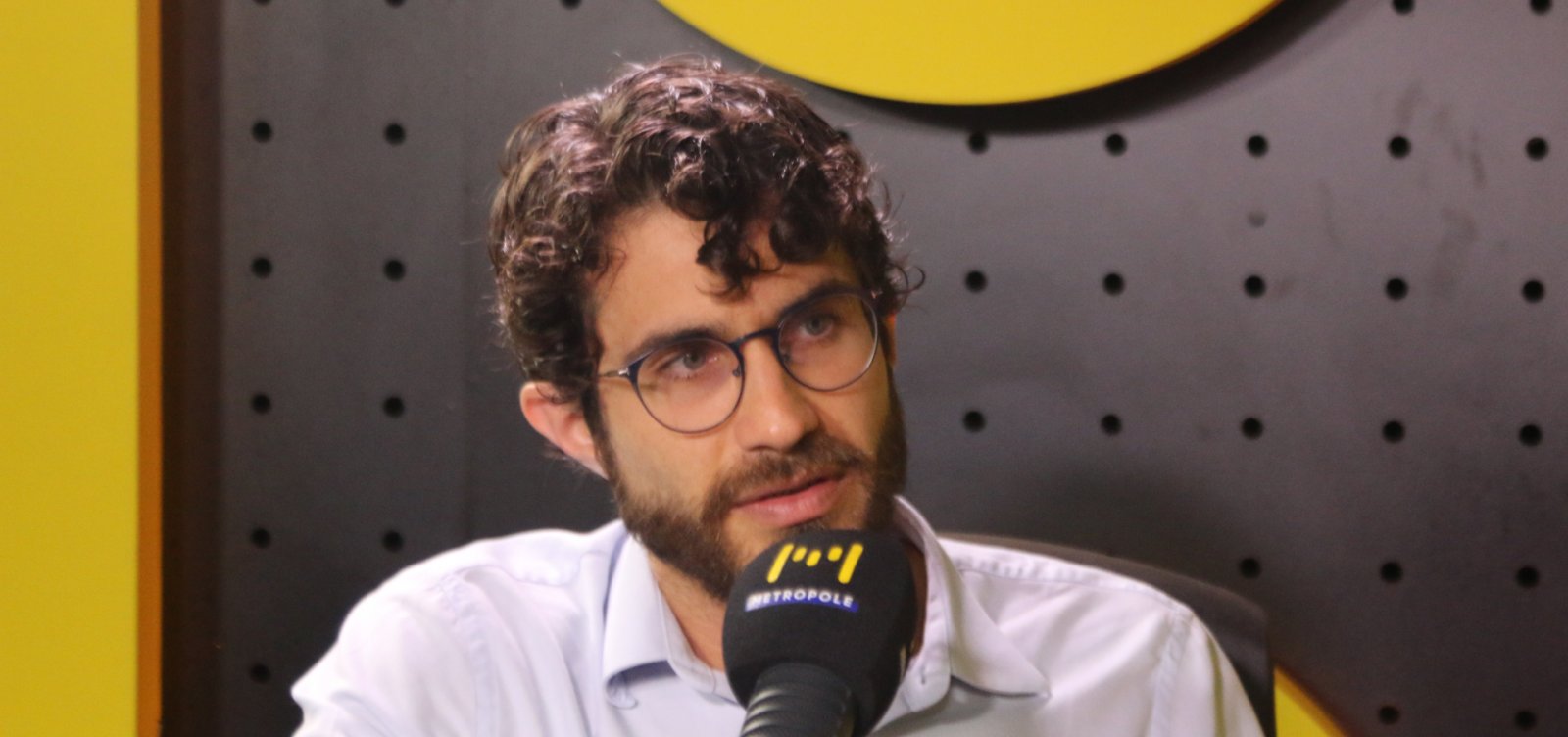 Uso de chás e suplementos representa 30% dos casos de hepatite medicamentosa, alerta hepatologista