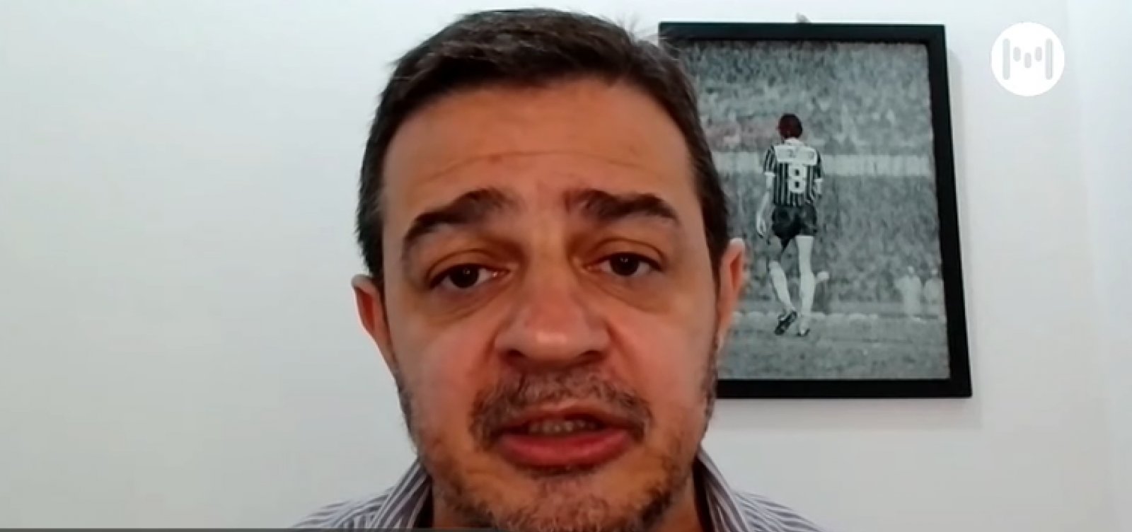 Áudios obtidos pela PF comprovam atuação da família Bolsonaro contra o Brasil, diz economista