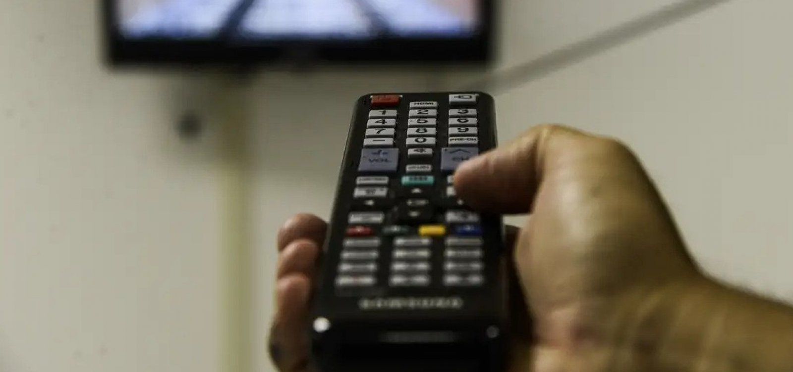 Lula assina decreto que regulamenta a TV 3.0 no Brasil