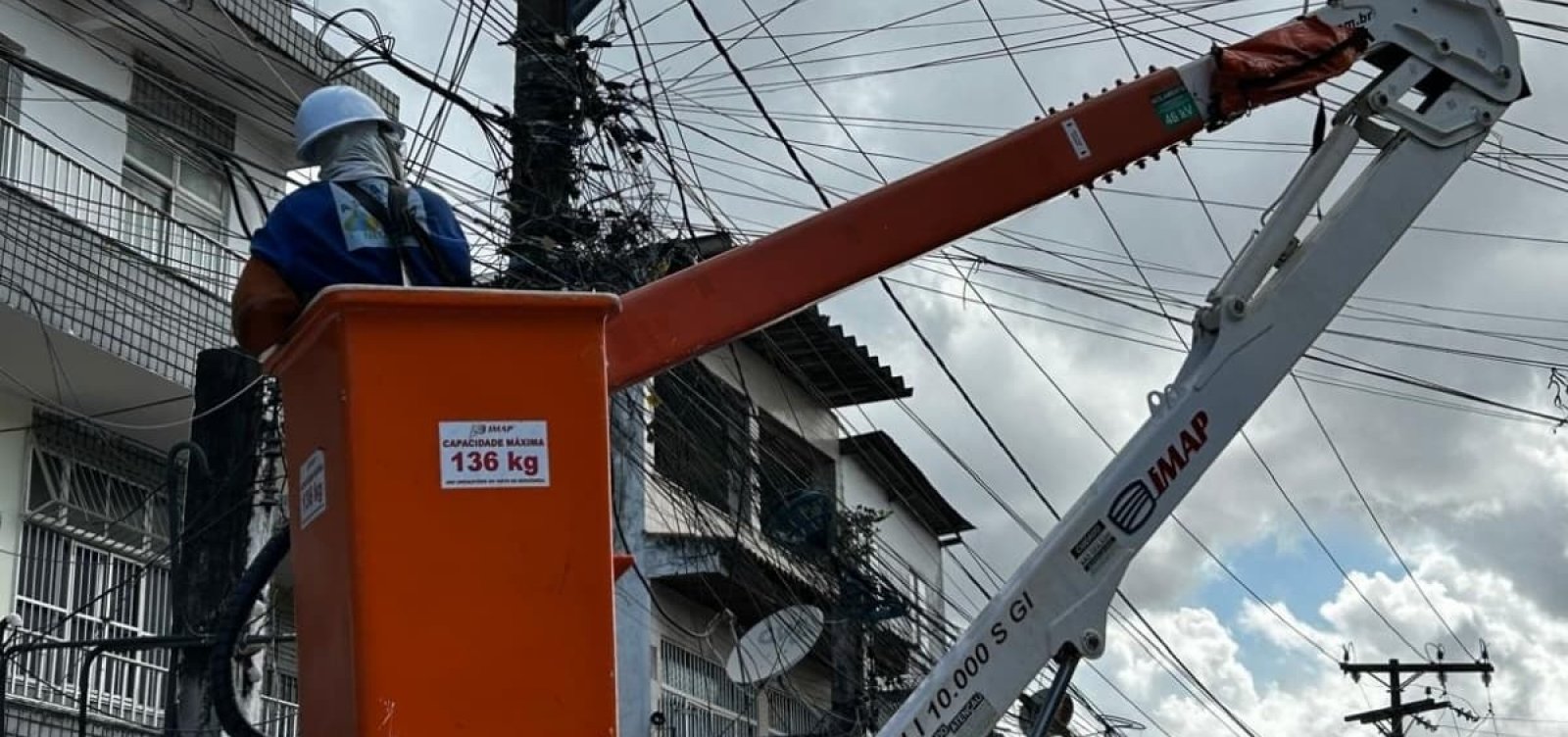 Operação Gatonet: Coelba já removeu 565 toneladas de cabos de internet clandestinos