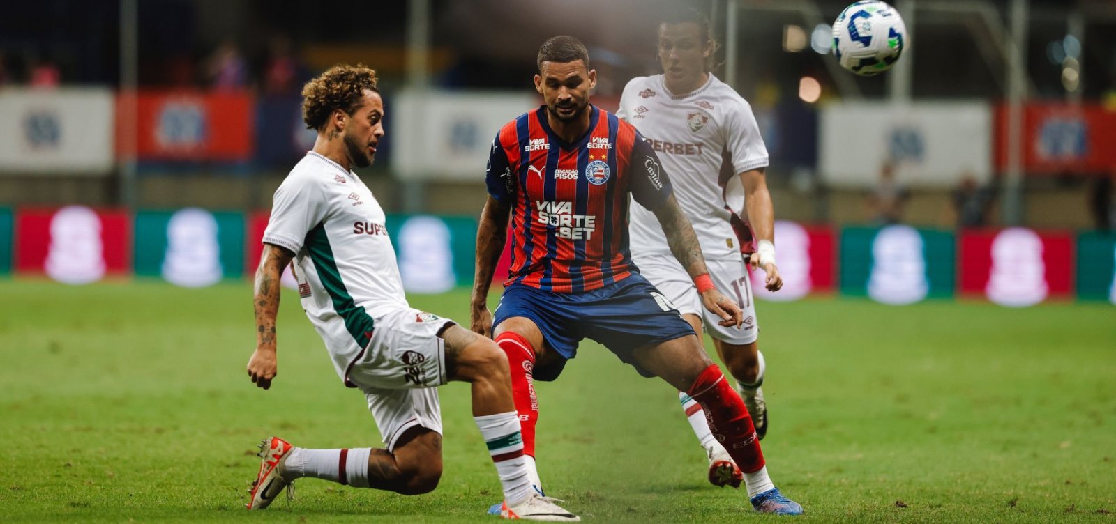 Bahia vence o Fluminense e sai na frente nas quartas da Copa do Brasil