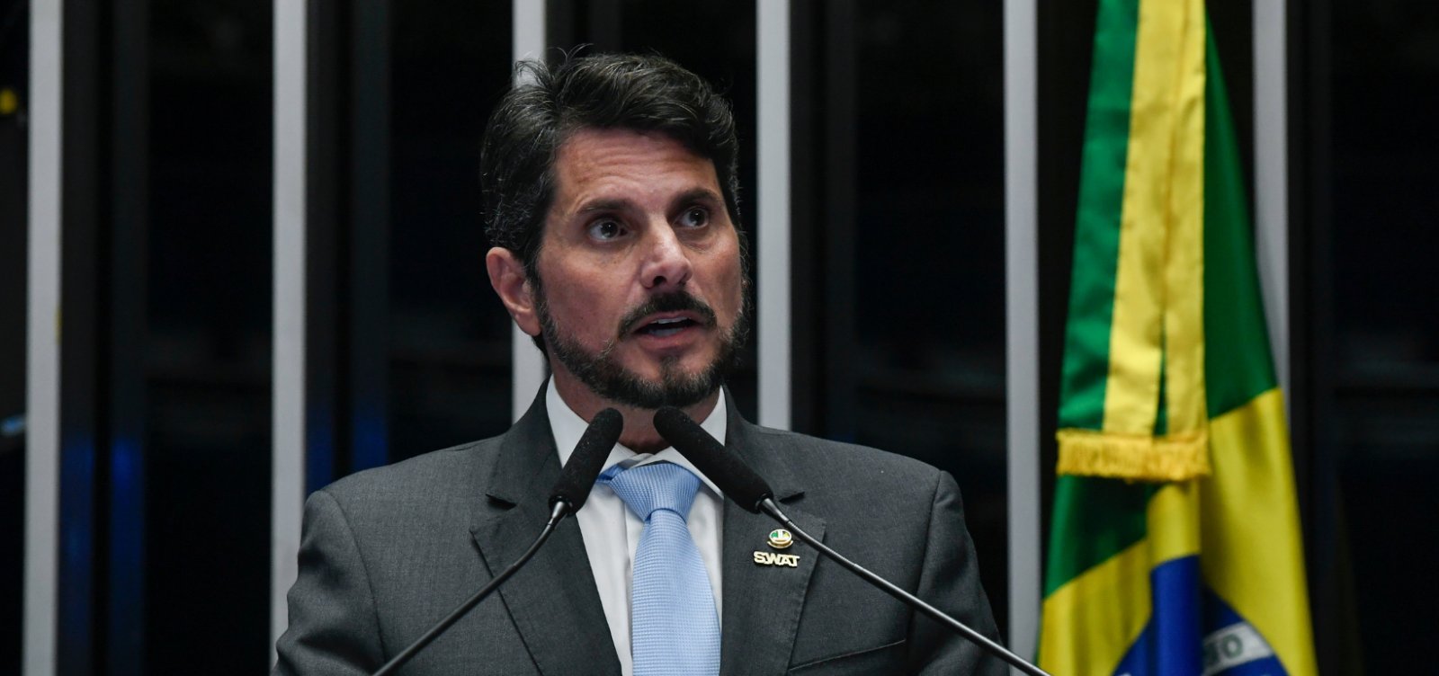 Moraes suspende uso de tornozeleira de Marcos do Val