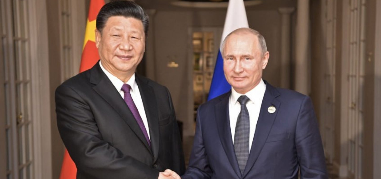 Presidente da China propõe nova ordem mundial junto a Vladimir Putin e ao primeiro-ministro da Índia