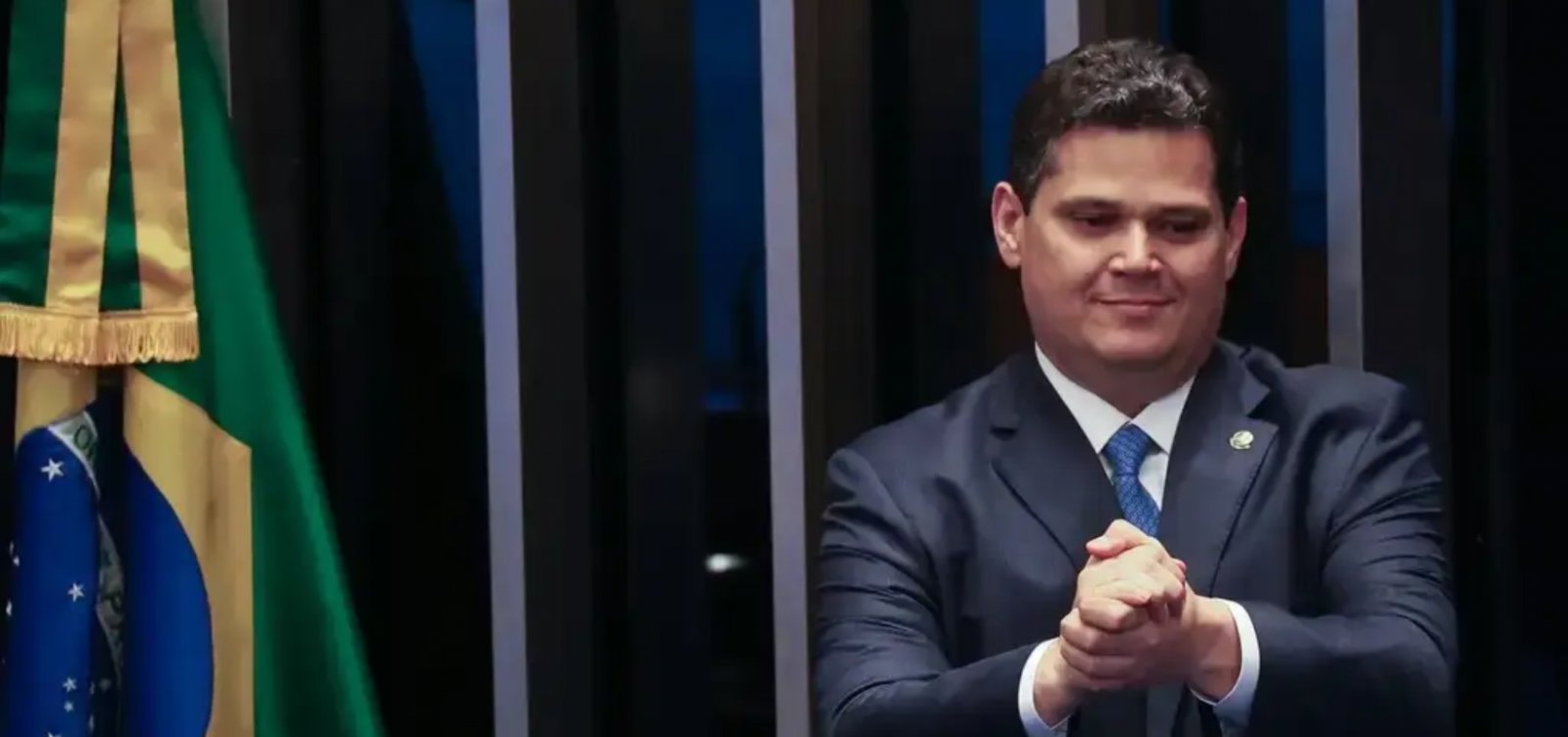 Alcolumbre rejeita anistia a Bolsonaro e promete apresentar projeto alternativo