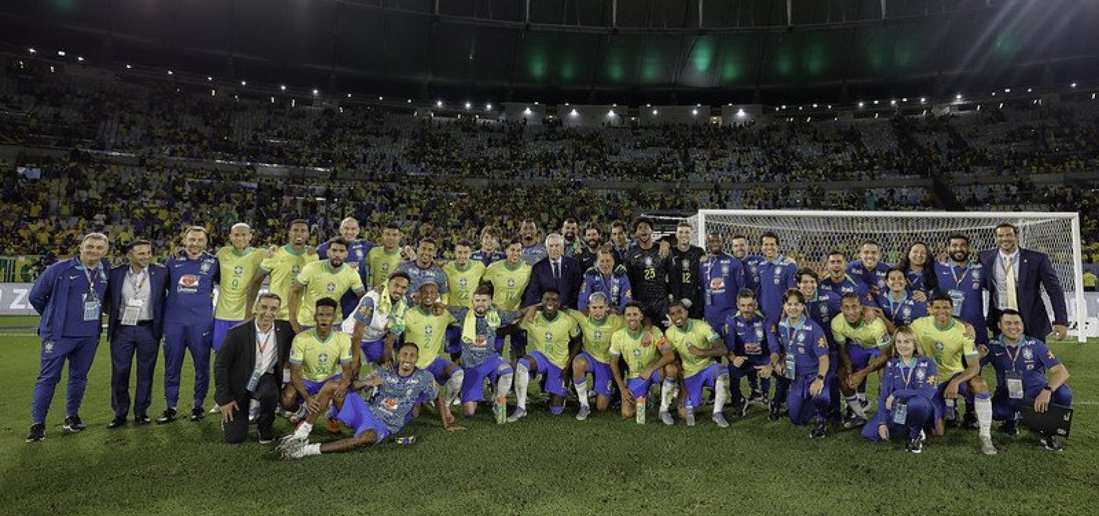 Brasil vence o já eliminado Chile por 3 x 0 no Maracanã
