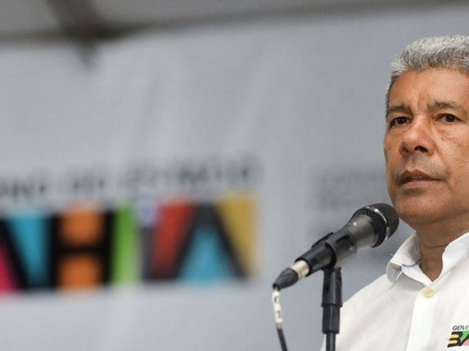 Jerônimo sanciona lei que reestrutura polícias na Bahia
