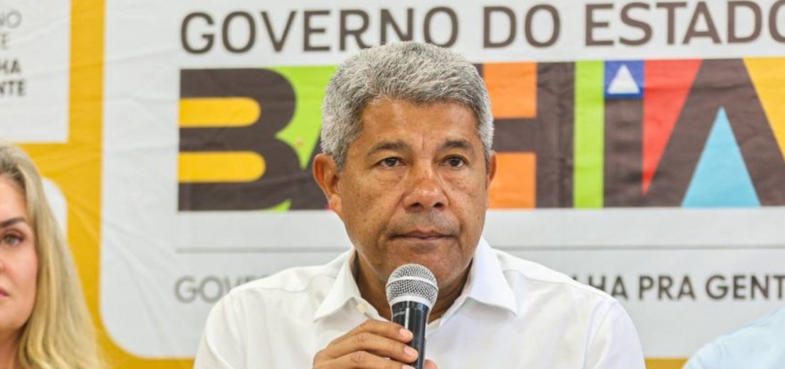 Jerônimo Rodrigues aprova reajuste de servidores e estrutura novos comandos regionais da PM