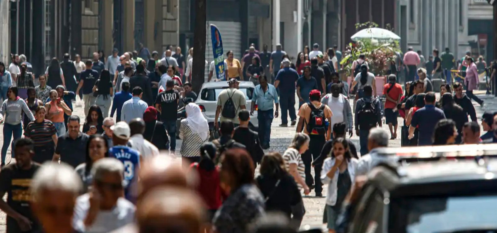 Mais de 6,5 milhões de famílias deixaram linha da pobreza em 2 anos