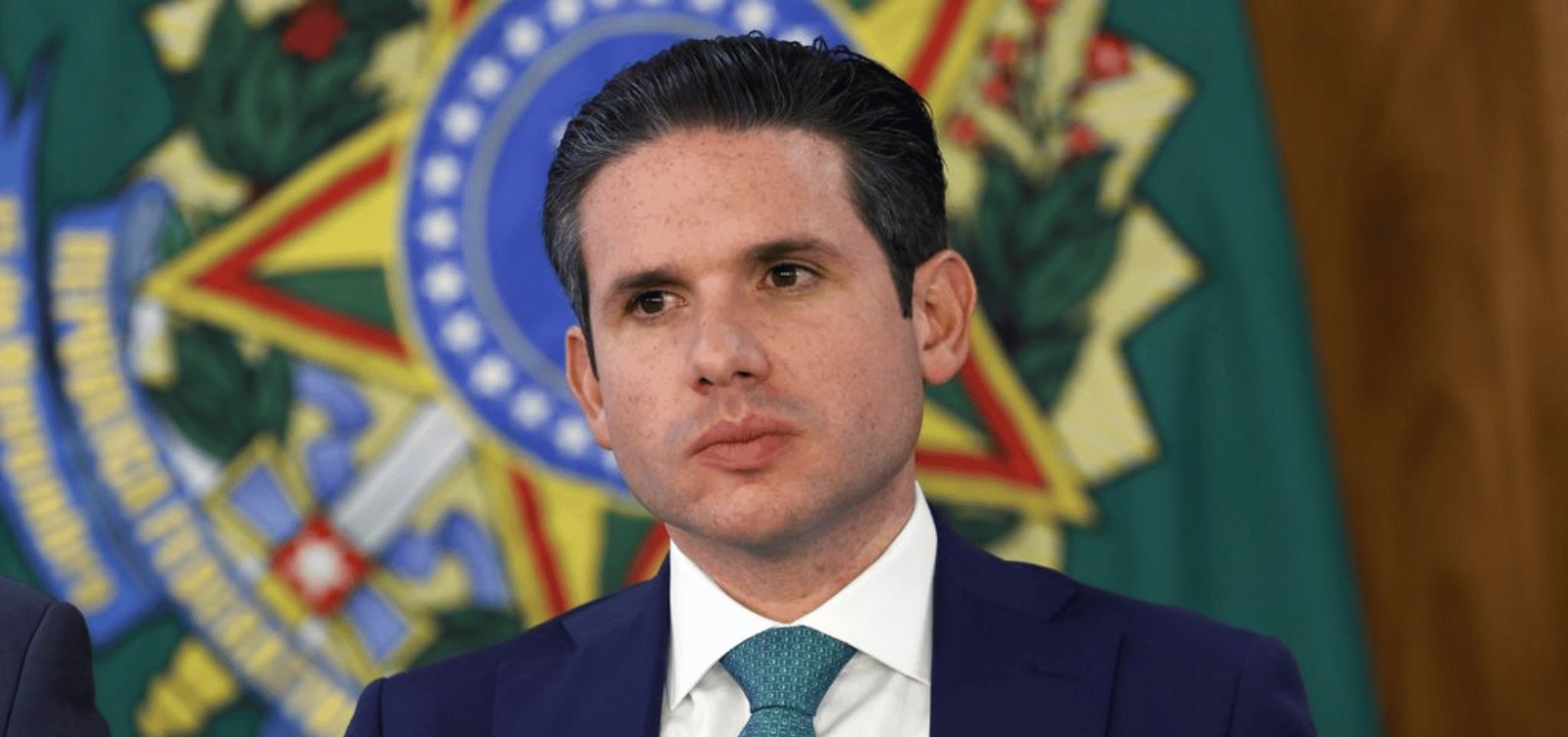 Hugo Motta descarta anistia a Bolsonaro na pauta da Câmara nesta semana