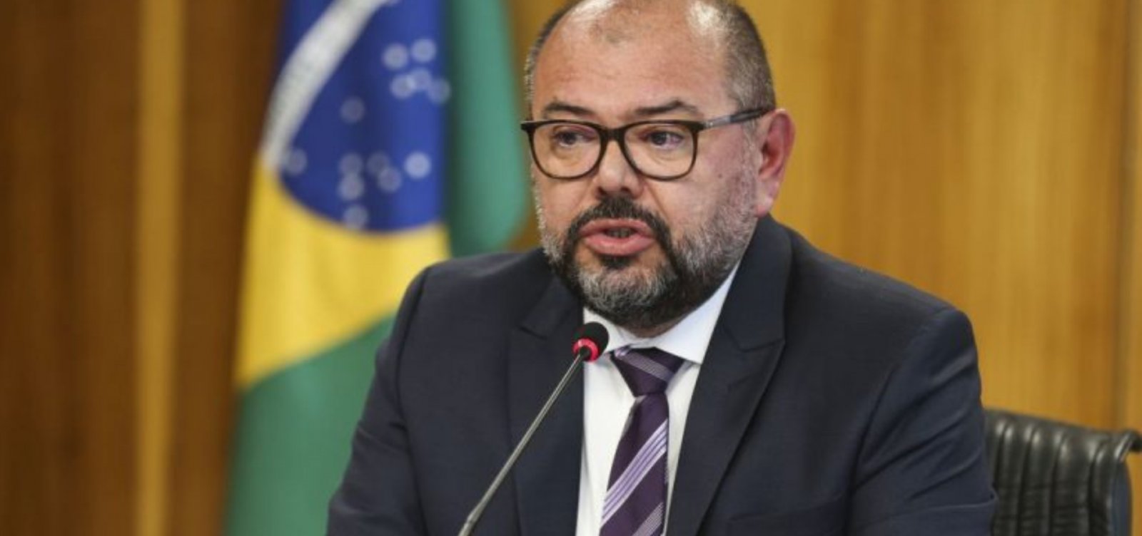 Ex-presidente do INSS admite falta de condições para fiscalizar acordos