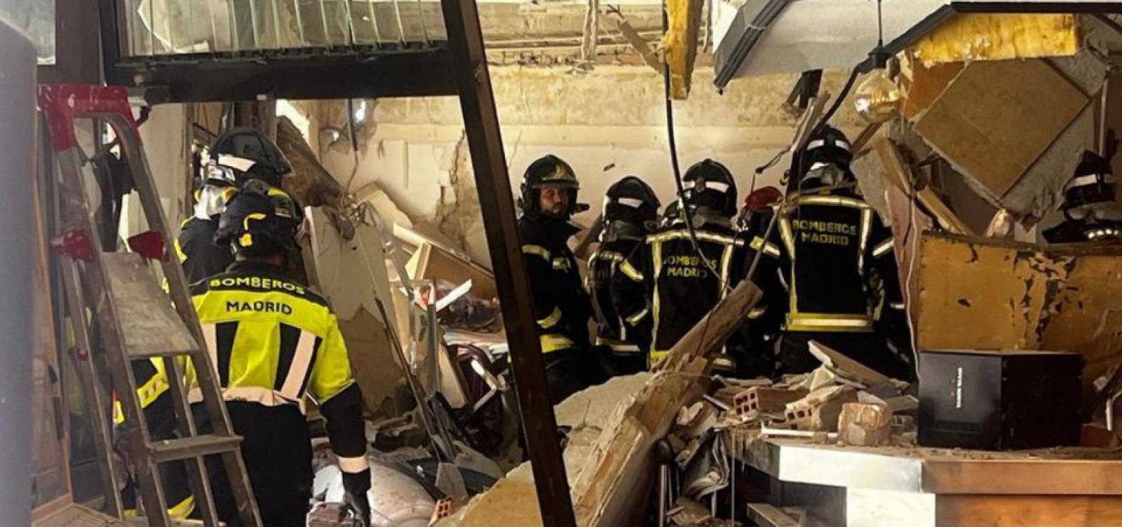 Explosão em Madri deixa 21 feridos e atinge edifício residencial