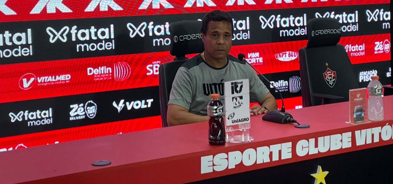 Chagas diz que segundo gol "quebrou estratégia" do Vitória