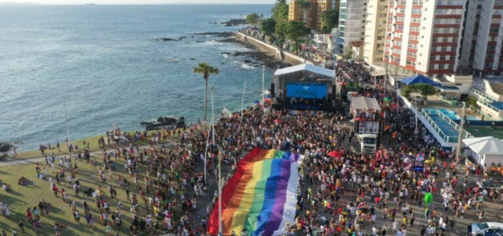Salvador recebe 22ª Parada do Orgulho LGBT+ neste domingo