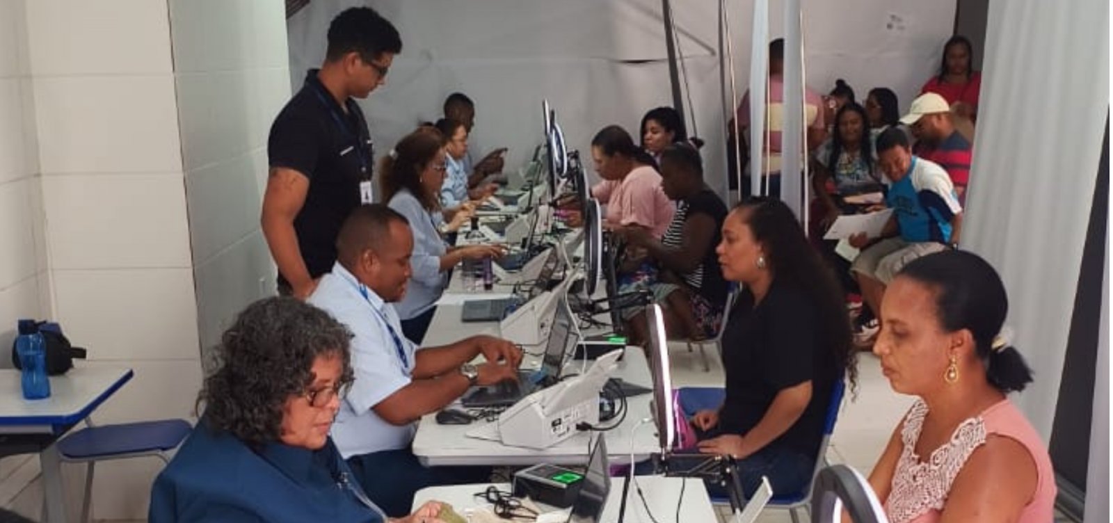 SAC Itinerante emite novas carteiras de identidade para pescadores de camarão na Bahia