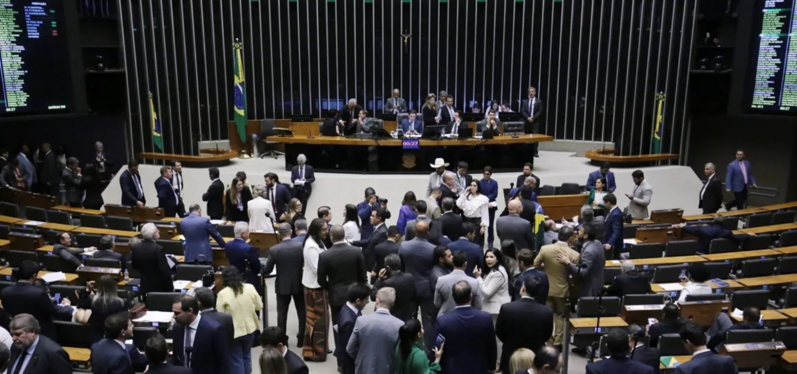 Câmara aprova MP que amplia Tarifa Social de Energia e isenta conta de luz de famílias de baixa renda