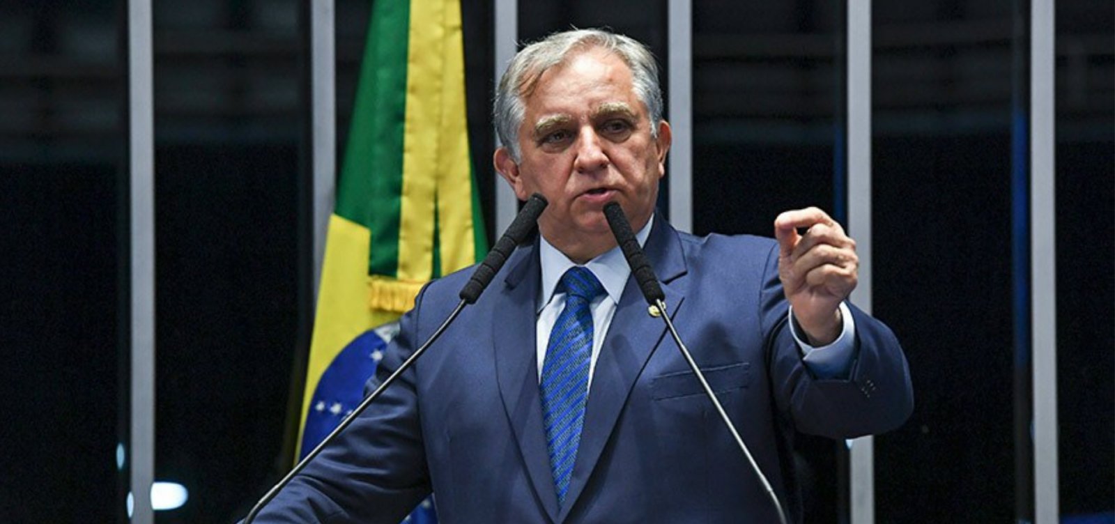 Izalci Lucas pede vista e adia análise de isenção do IR para quem ganha até R$ 4.990
