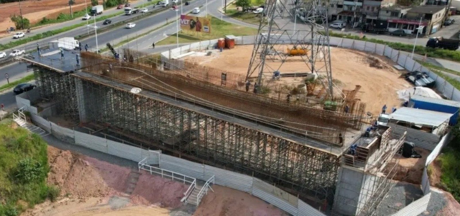 Estrada do Derba será interditada para avanço das obras do VLT
