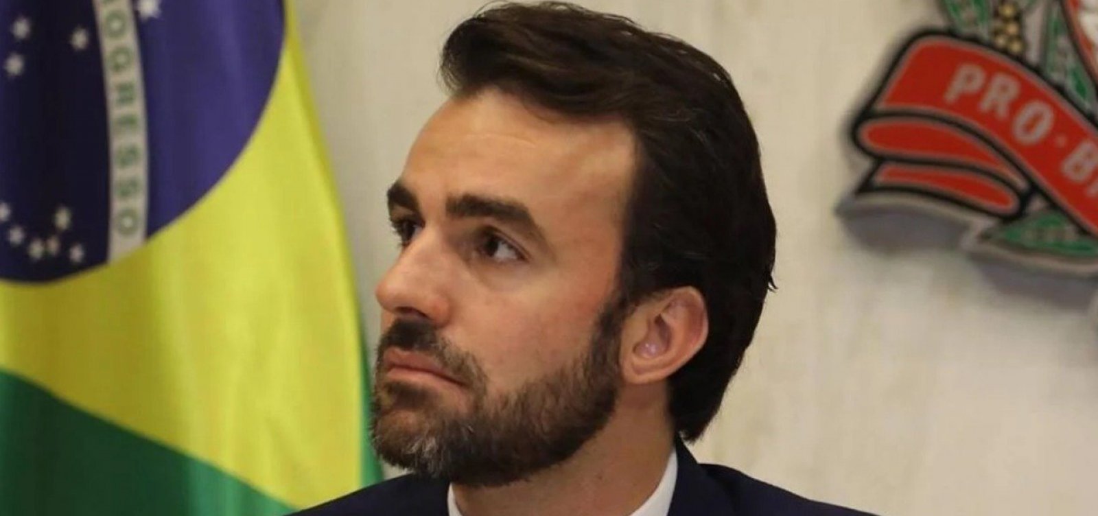 Deputado Lucas Bove é indiciado por violência psicológica e perseguição contra ex-mulher