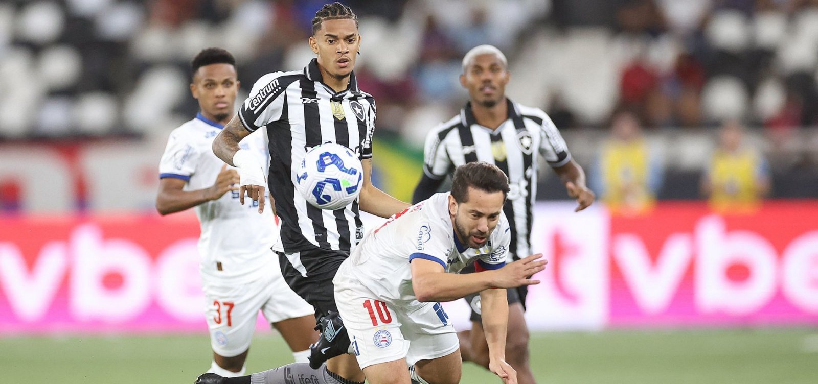 Bahia sofre com lesões e é derrotado pelo Botafogo no Rio de Janeiro