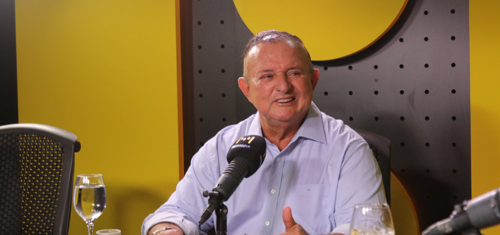Estupidez enterrada: Adolfo Menezes comemora rejeição da PEC da Blindagem