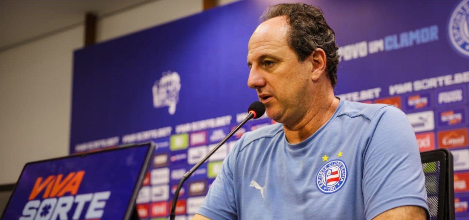 Ceni celebra triunfo do Bahia sobre o Flamengo: "Voltamos à briga pelo G-4"