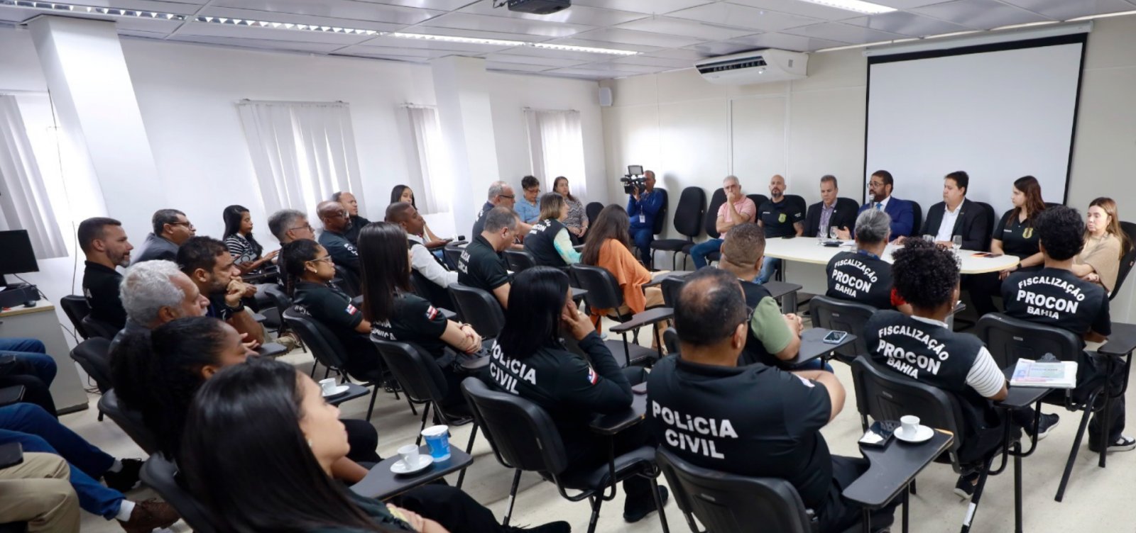 Governo da Bahia inicia operação para fiscalizar bebidas alcoólicas em Salvador