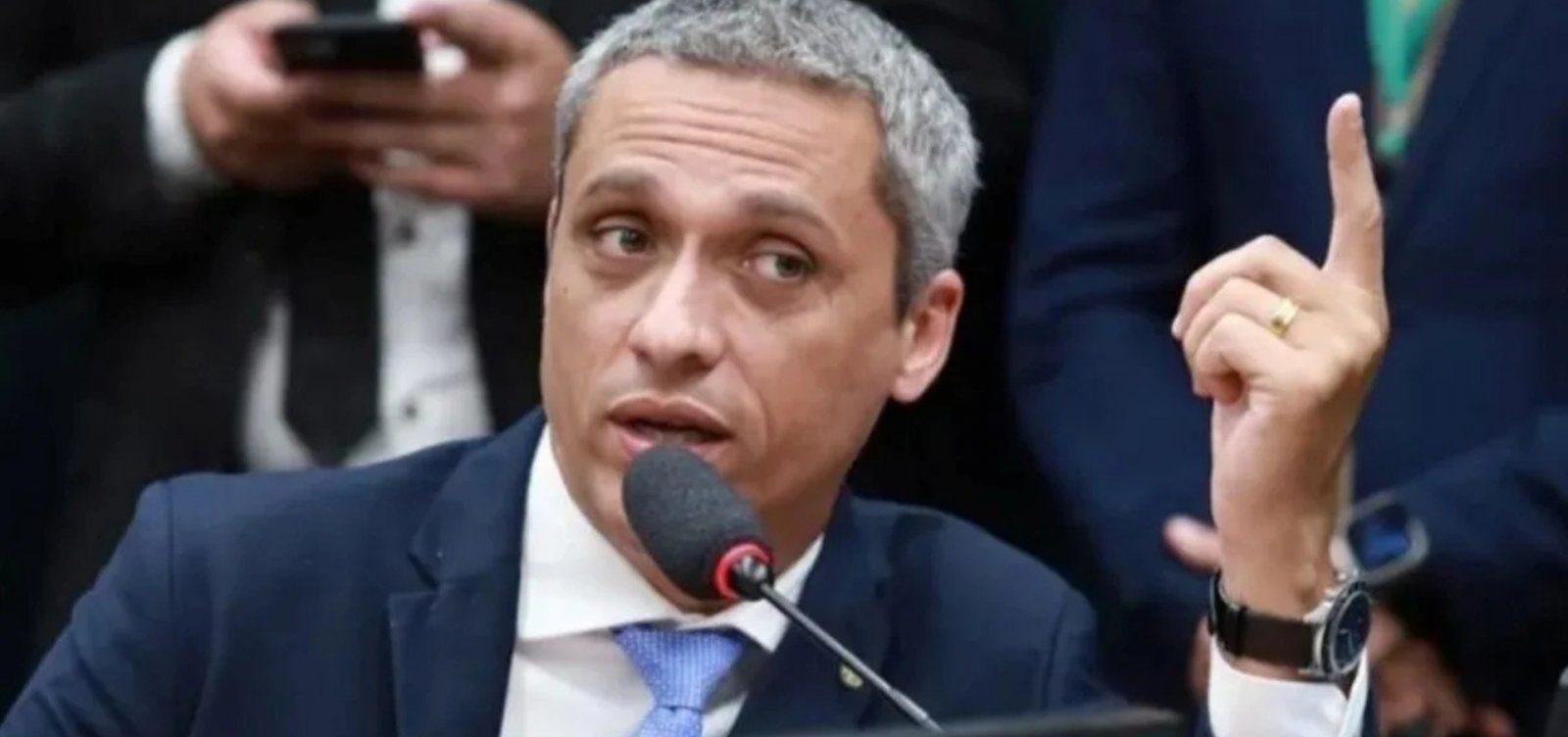 Conselho de Ética arquiva processo contra Gayer por ofensa a Gleisi