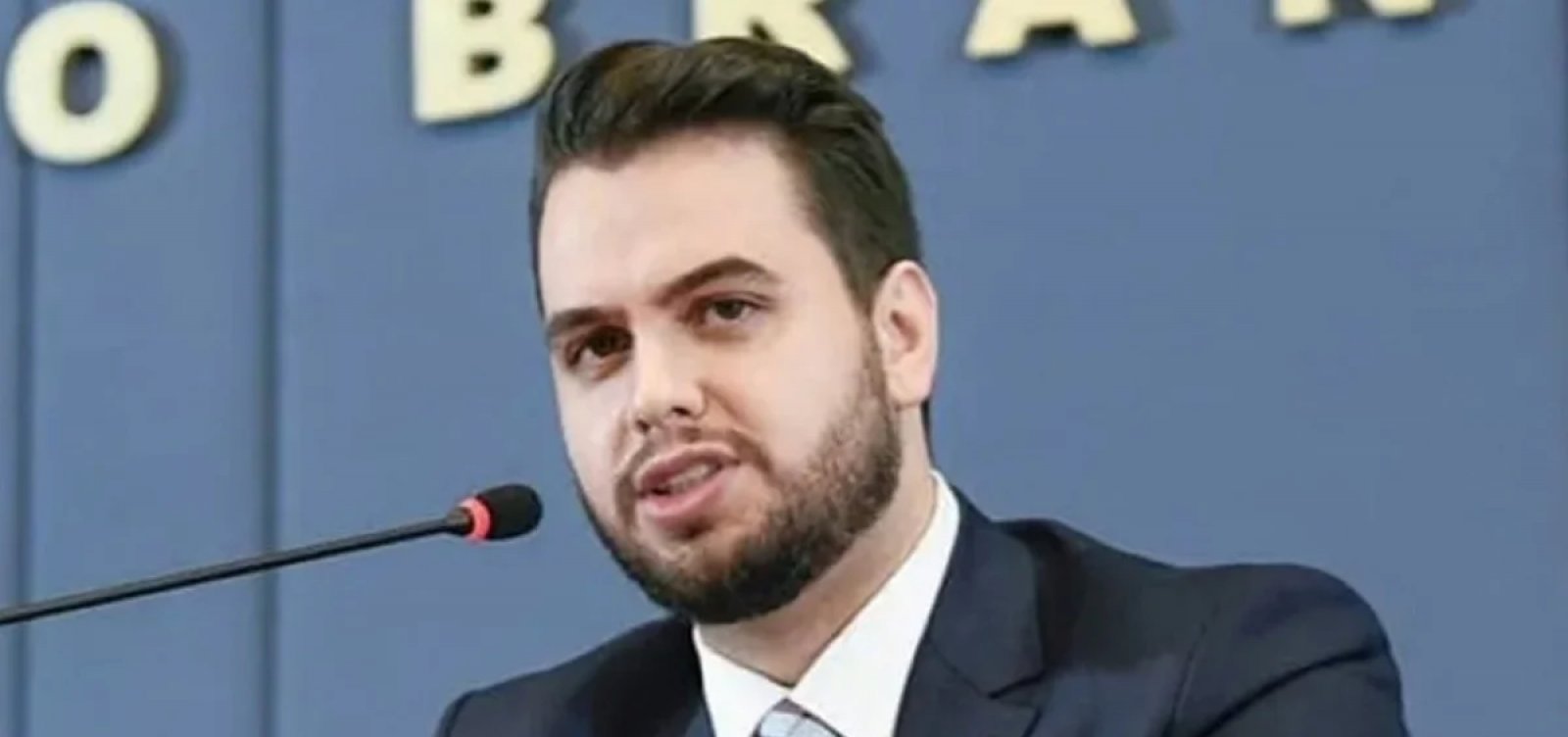 EUA negam entrada de ex-assessor de Bolsonaro no país em data usada para justificar prisão e citam Moraes