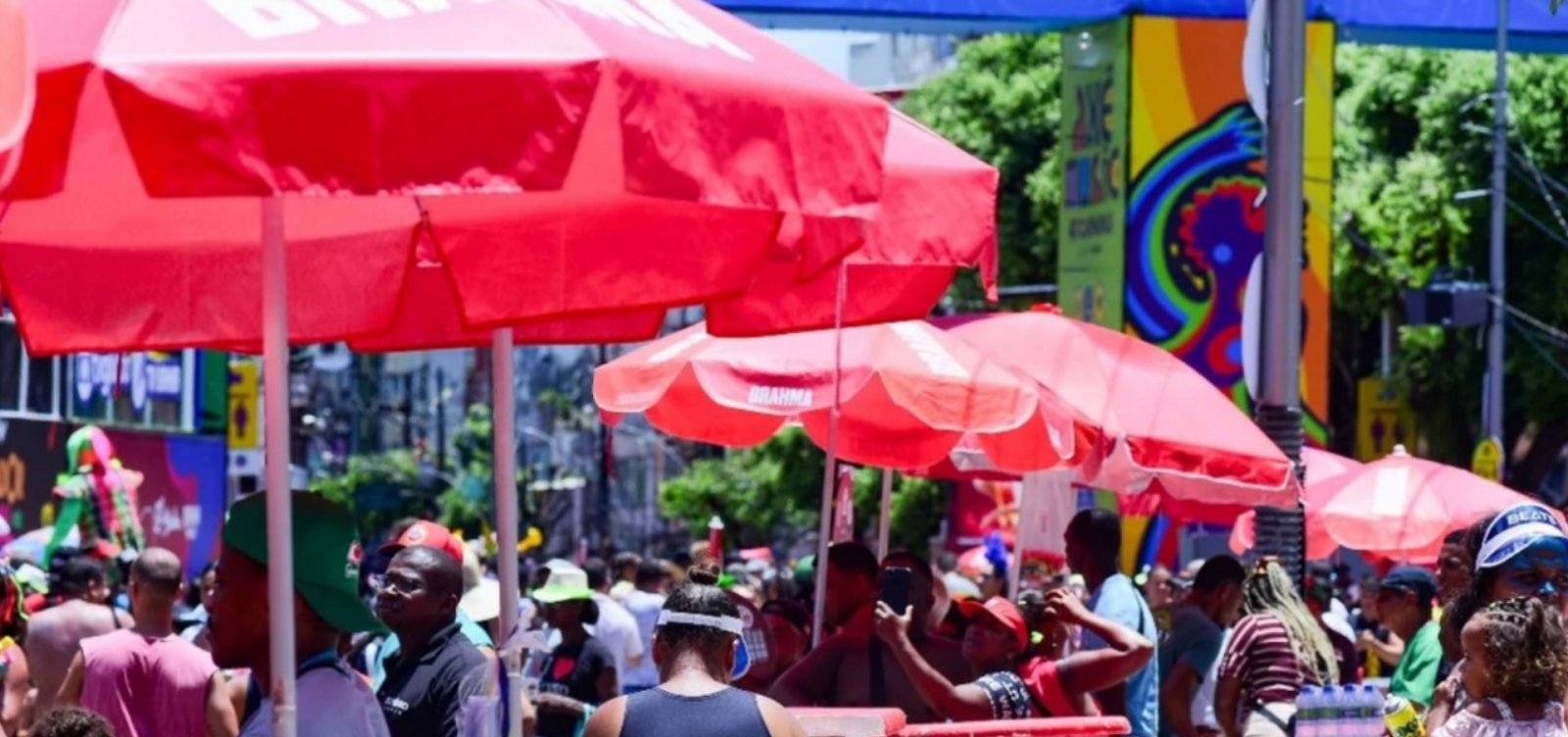 Prazo para cadastro de ambulantes nas festas populares termina nesta quinta-feira