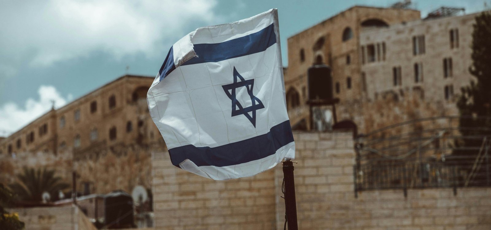 Israel acusa Hamas de violar cessar-fogo após devolução de corpo não identificado