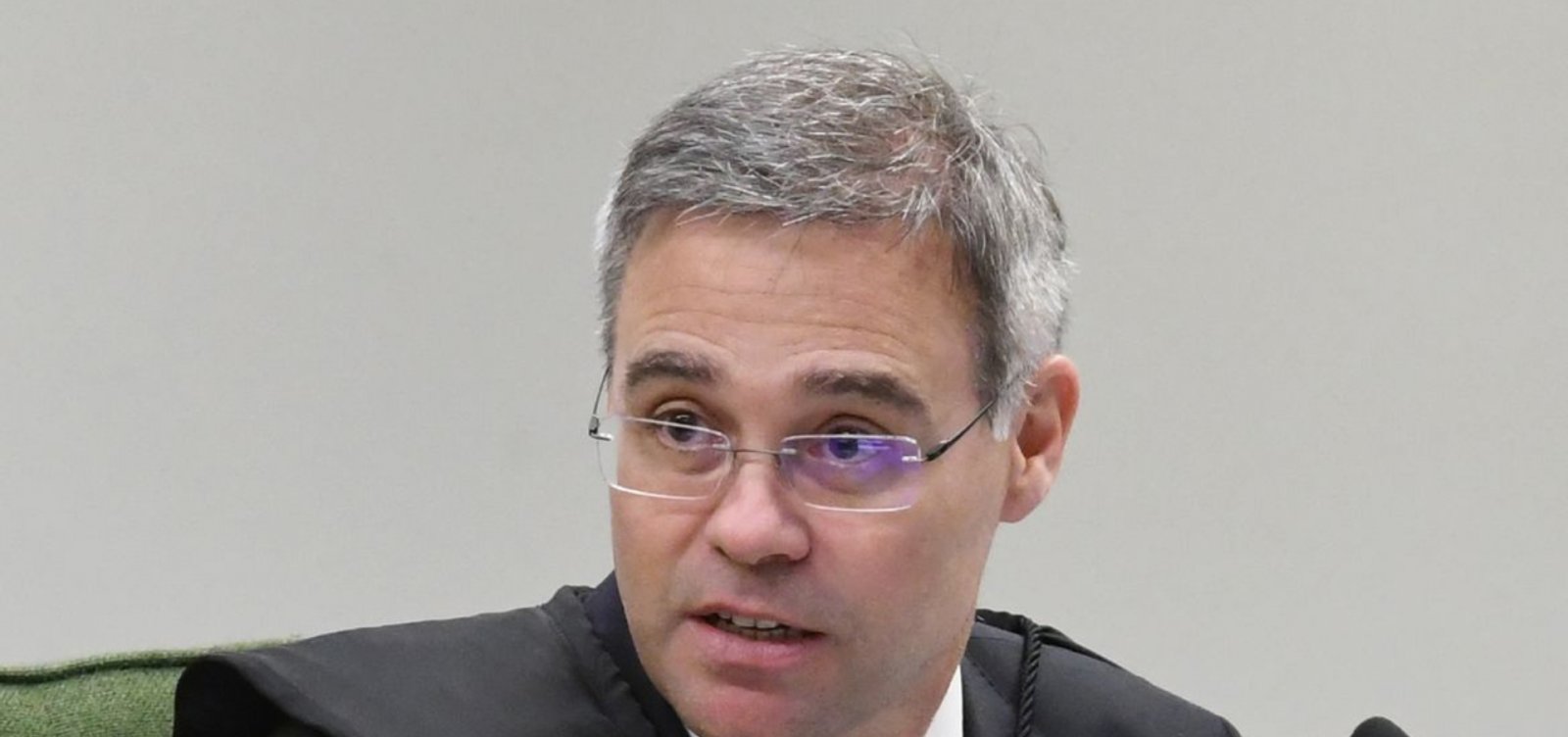STF bloqueia R$ 389 milhões em investigação sobre fraude no INSS