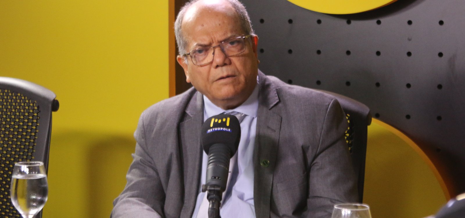 Presidente do Cremeb critica baixa adesão à residência médica: “Estamos formando potenciais perigos"