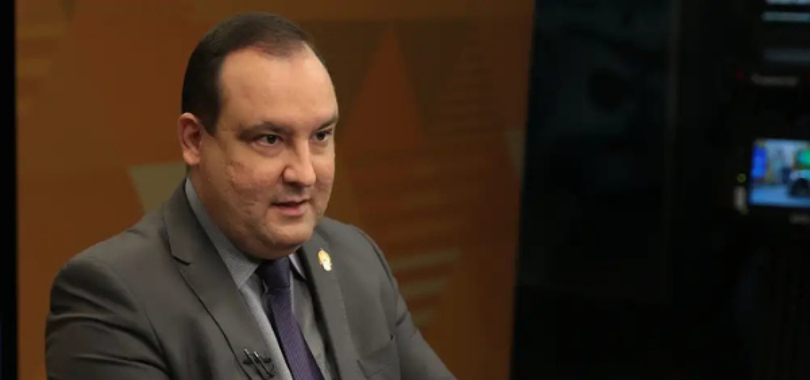 Justiça condena ex-presidente da Funai na gestão Bolsonaro por perseguição