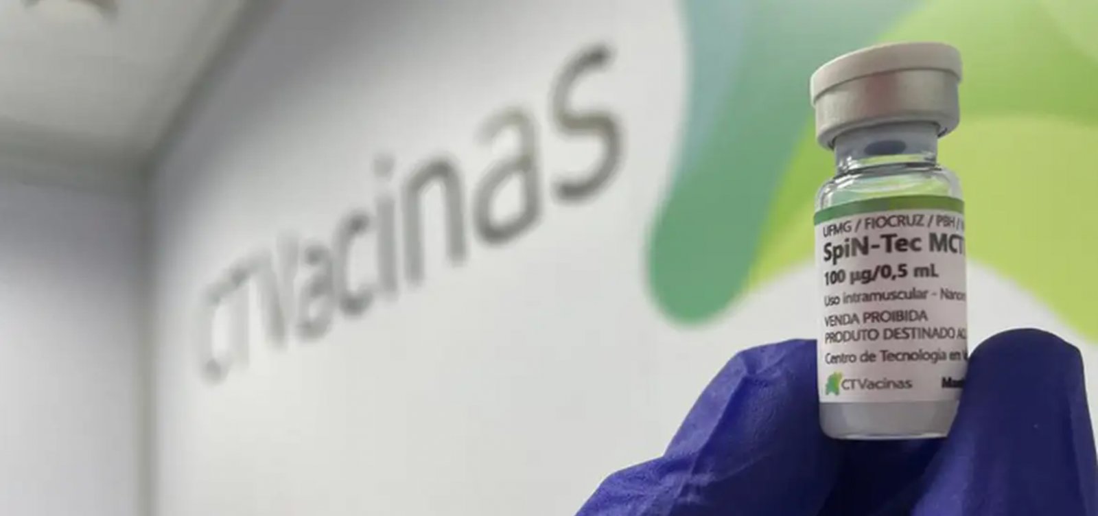 Primeira vacina 100% brasileira contra a covid deve chegar ao SUS em 2026