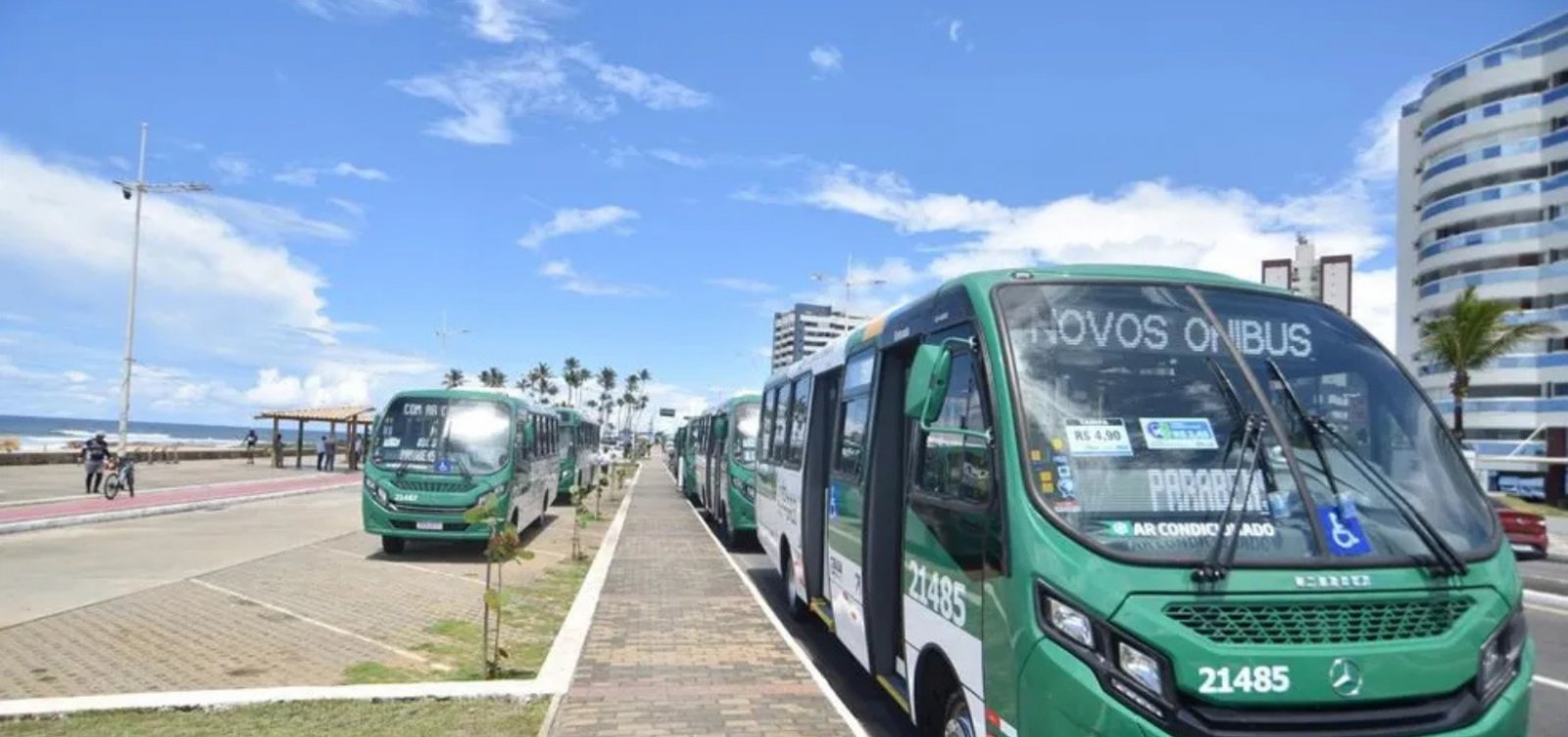 Salvador reforça frota de ônibus aos fins de semana com a Operação Praia 2025