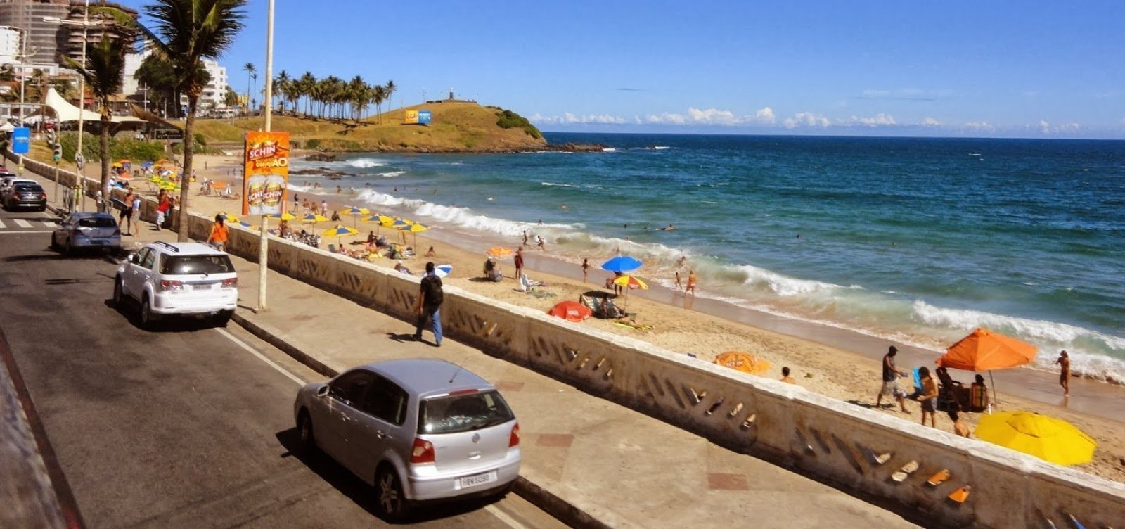 Câmara de Salvador aprova projeto que proíbe caixas de som e acampamentos nas praias