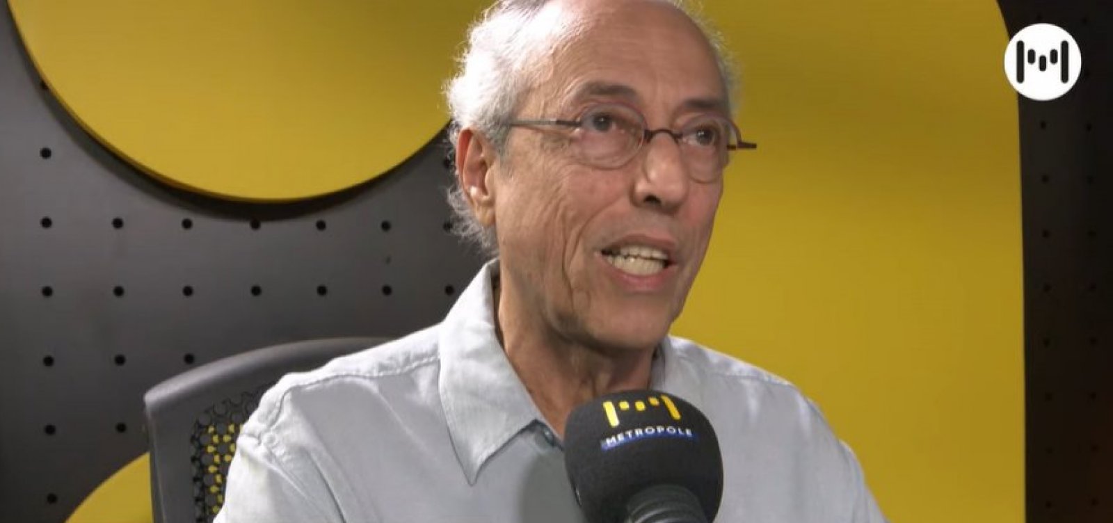 “PEC da bandidagem foi derrotada nas ruas, mas vence no varejo”, diz Bob Fernandes sobre arquivamento da cassação de Eduardo Bolsonaro