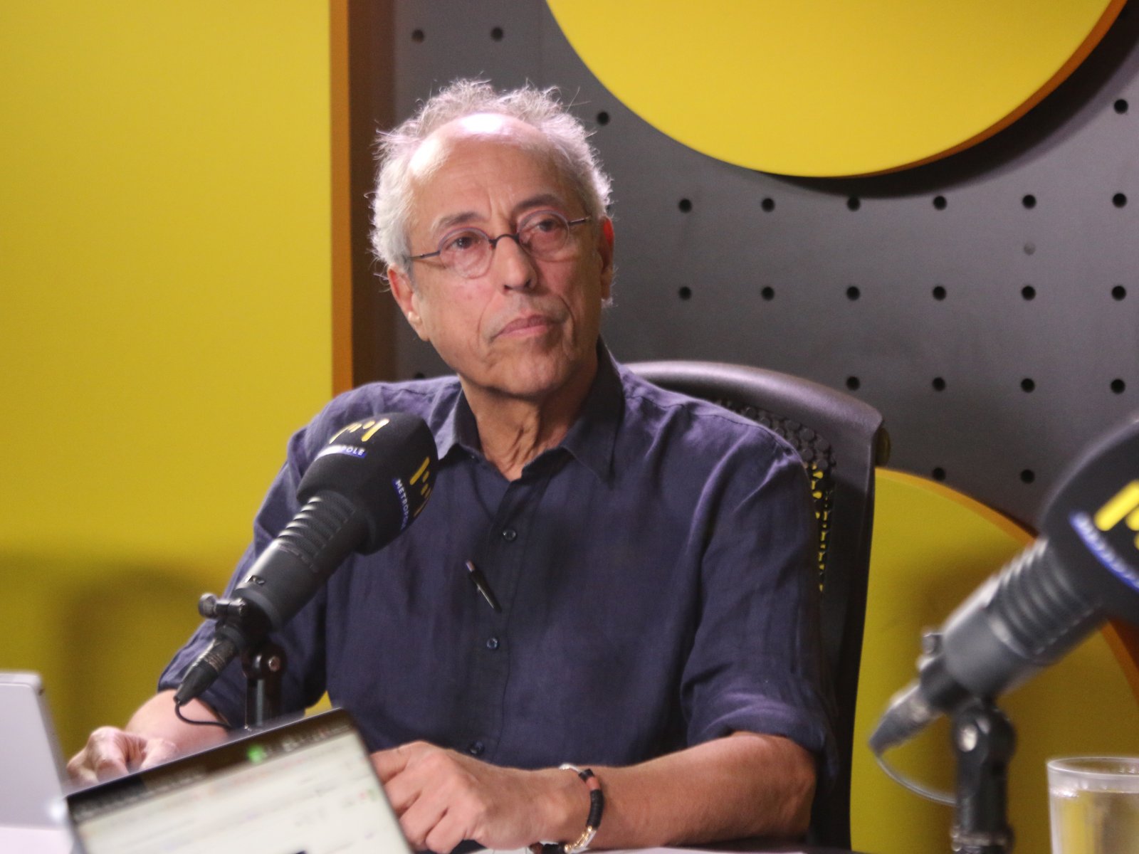 “Há uma ligação direta entre câncer e agrotóxicos”, diz Bob Fernandes sobre aumento de casos no Brasil