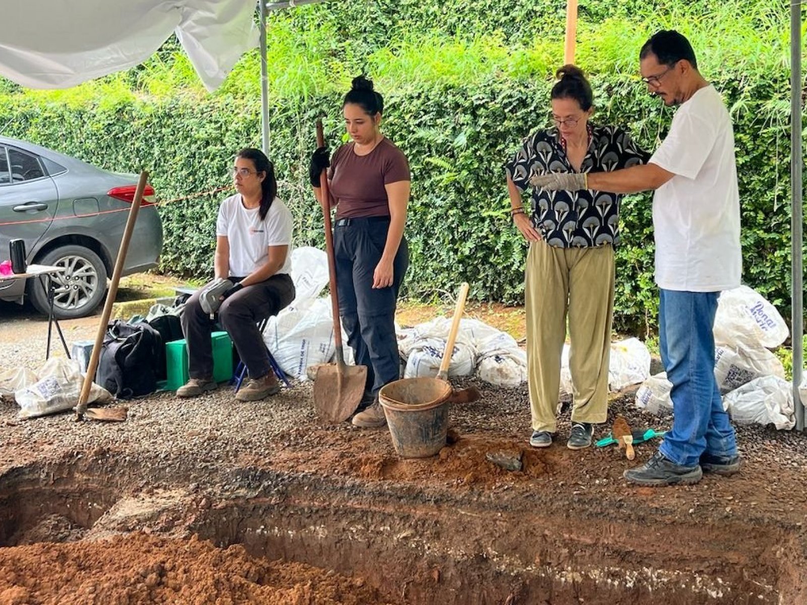 Cemitério encontrado em estacionamento de Salvador abriga corpos de mais de 100 mil escravizados